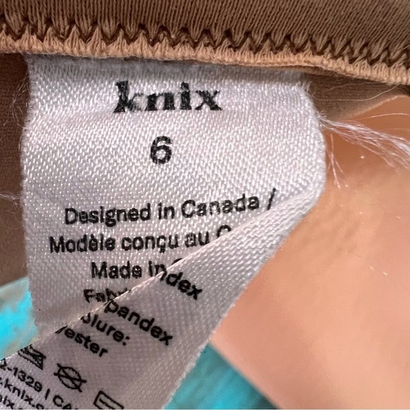 KNIX 6 WingWoman Contour Bra Nude 32DD
34DD 32E - Picture 5 of 7